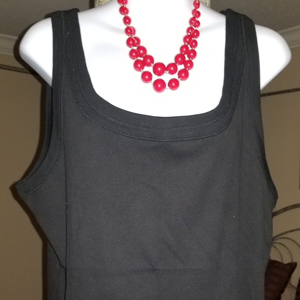 Avenue black tank top